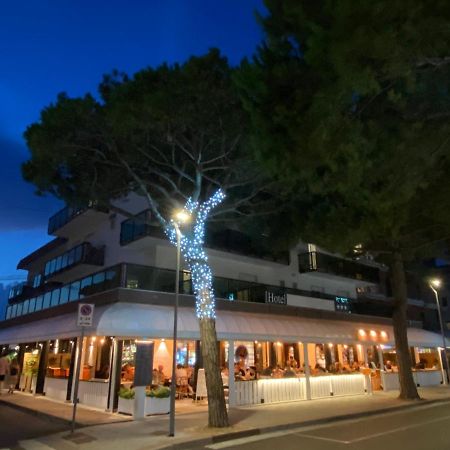La Maison By Hotel Aldebaran Lido di Jesolo Exterior photo