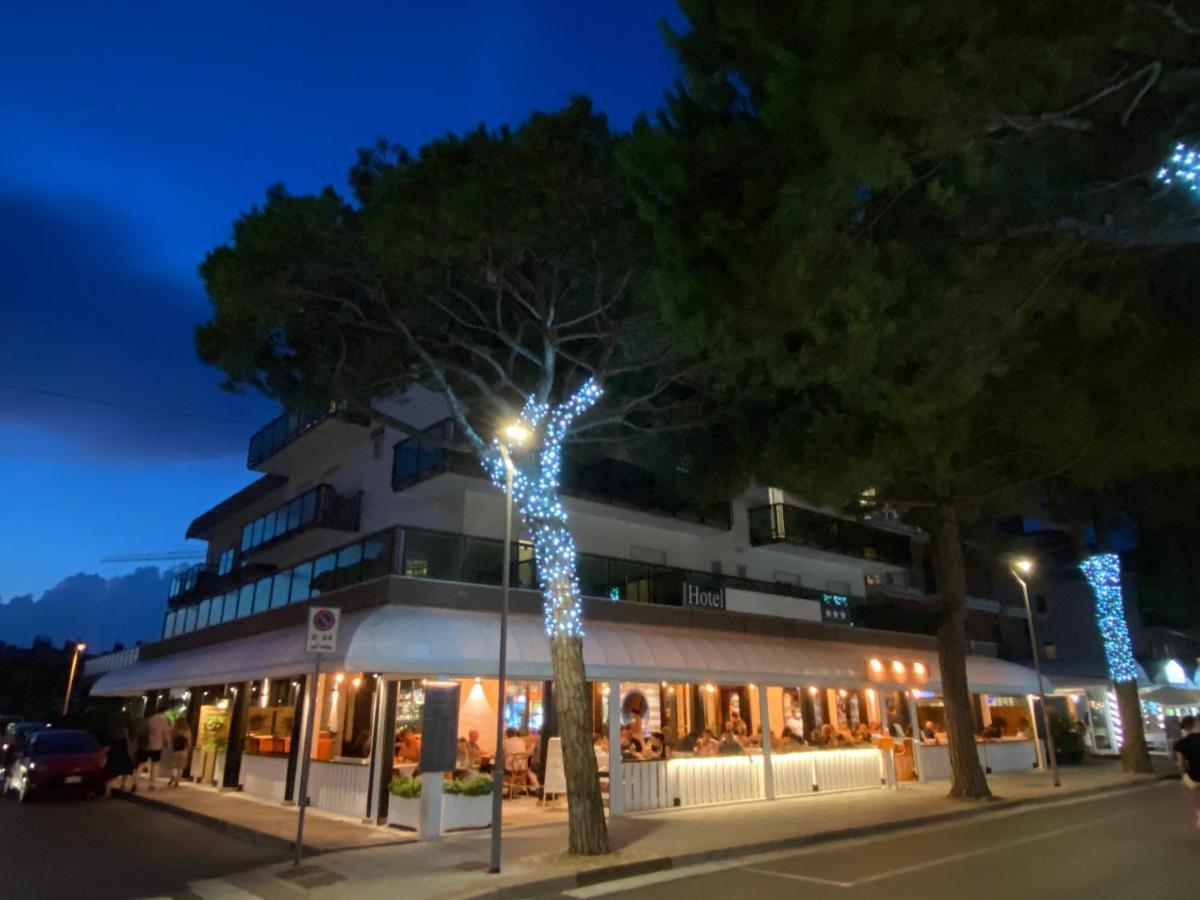 La Maison By Hotel Aldebaran Lido di Jesolo Exterior photo